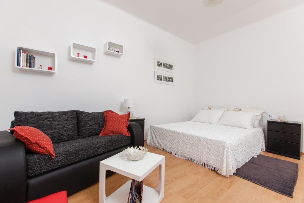 Cro Jet Set Apartments Split Buitenkant foto