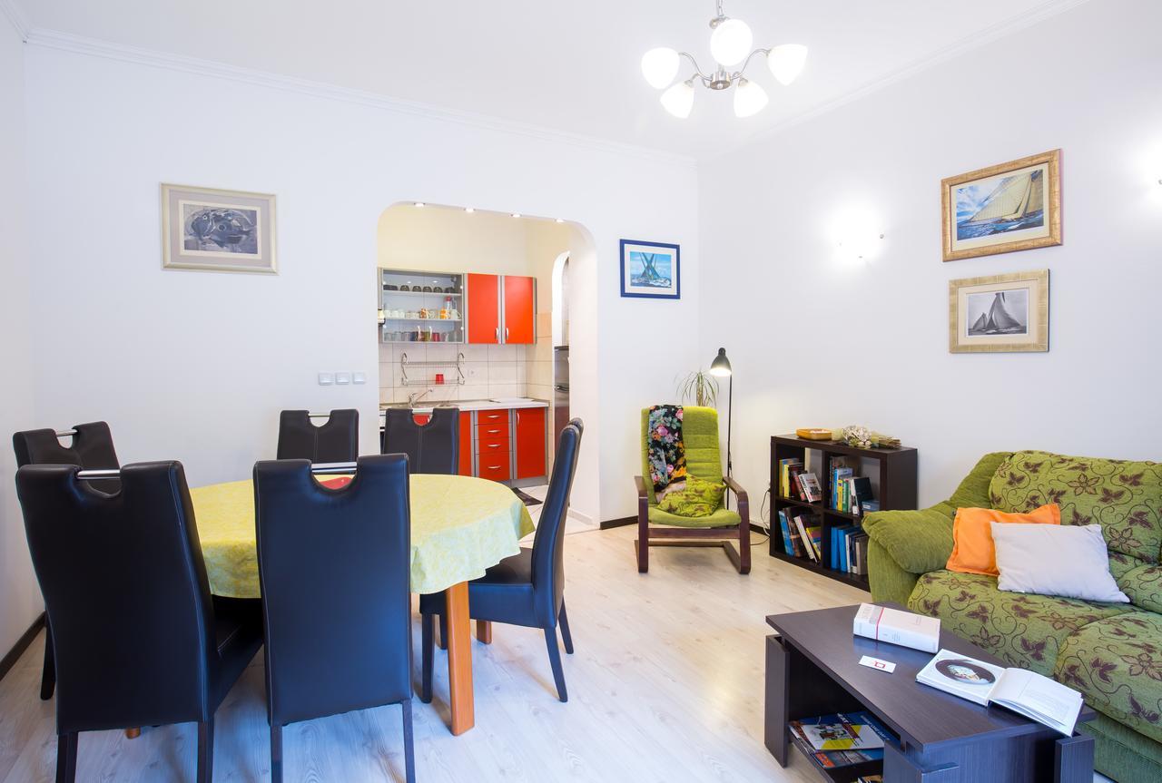 Cro Jet Set Apartments Split Buitenkant foto