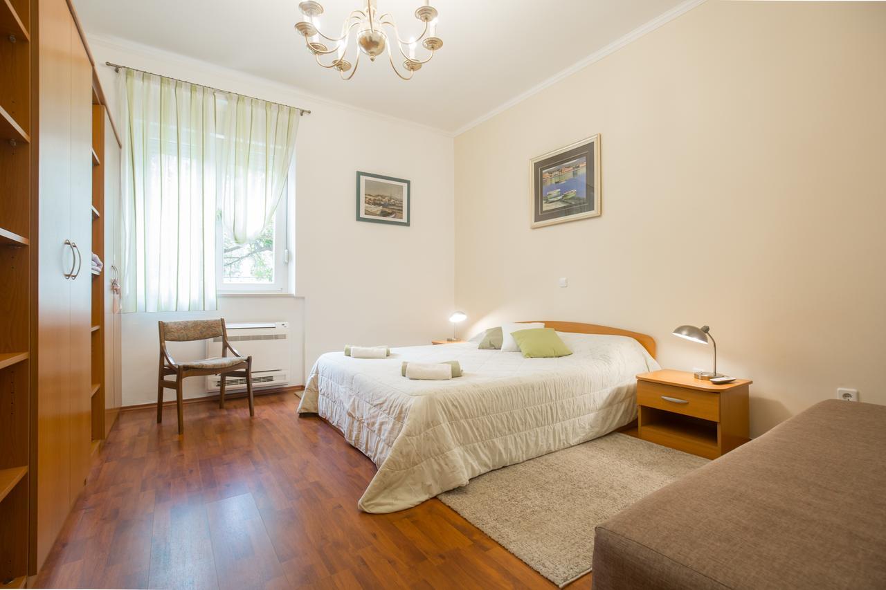 Cro Jet Set Apartments Split Buitenkant foto